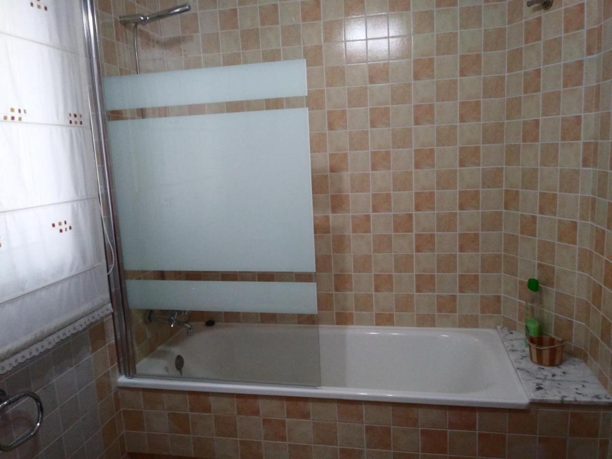 Apartamento La Real Caldas De Reis Eksteriør bilde